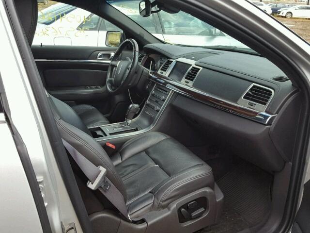 1LNHM94R19G634597 - 2009 LINCOLN MKS GRAY photo 5