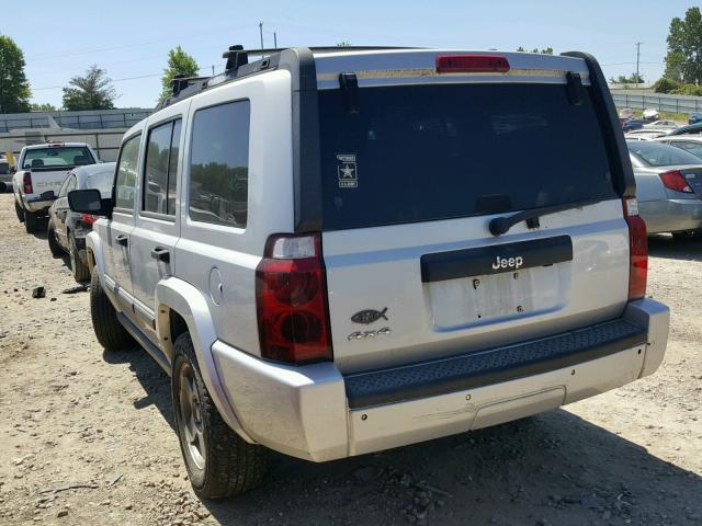 1J8HG48K76C188074 - 2006 JEEP COMMANDER SILVER photo 3