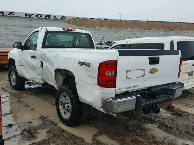 1GC0KVC89BF120632 - 2011 CHEVROLET SILVERADO WHITE photo 3