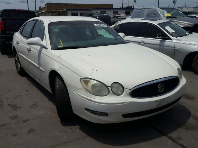 2G4WE587X61205750 - 2006 BUICK LACROSSE C WHITE photo 1