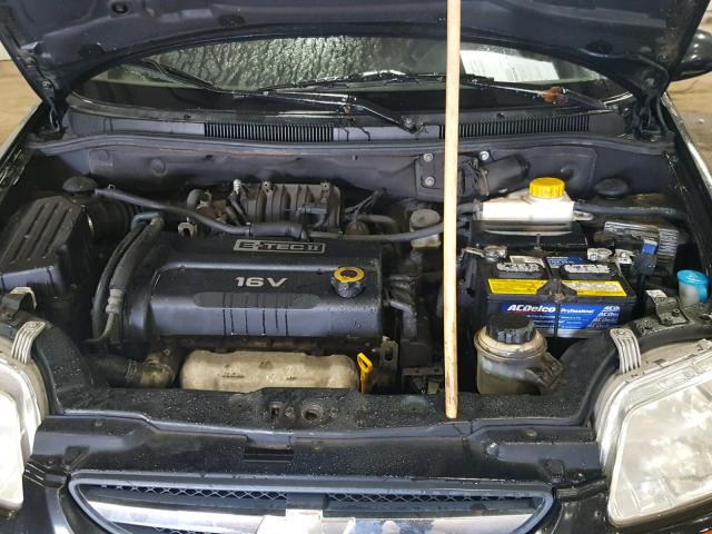 KL1TD66617B752263 - 2007 CHEVROLET AVEO BASE Noir photo 7