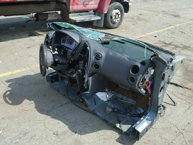 2G2WC58C971183172 - 2007 PONTIAC GRAND PRIX GRAY photo 4