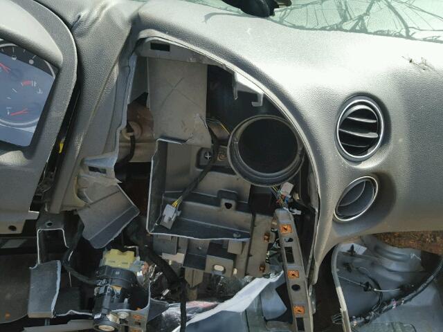 2G2WC58C971183172 - 2007 PONTIAC GRAND PRIX GRAY photo 9