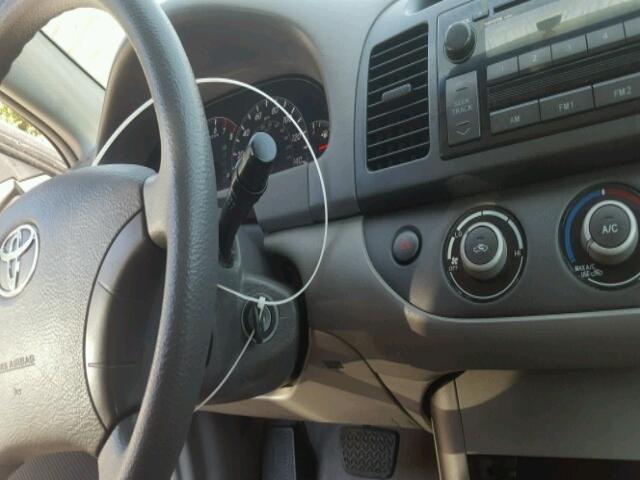 4T1BE32K05U992355 - 2005 TOYOTA CAMRY LE 银色 照片 5