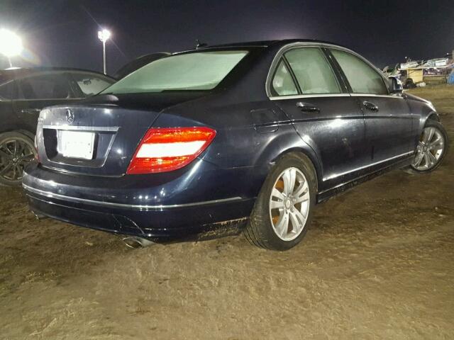 WDDGF54XX8F125894 - 2008 MERCEDES-BENZ C BLUE photo 4