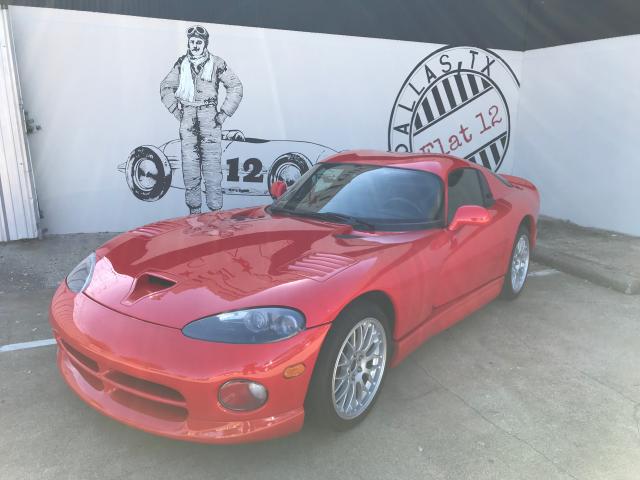 1B3ER69E92V102417 - 2002 DODGE VIPER GTS RED photo 2