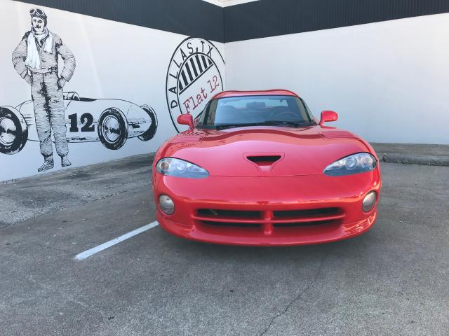 1B3ER69E92V102417 - 2002 DODGE VIPER GTS RED photo 6