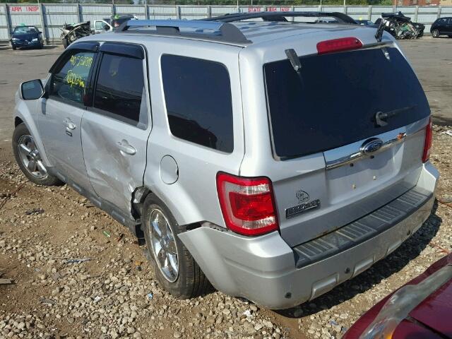 1FMCU04G59KA36482 - 2009 FORD ESCAPE LIM SILVER photo 3