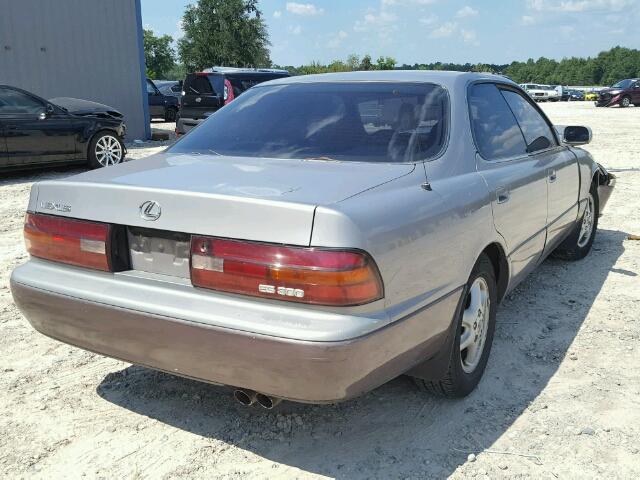 JT8VK13T0P0157676 - 1993 LEXUS ES 300 SILVER photo 4