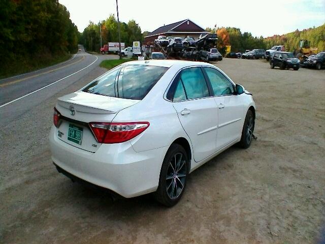 4T1BK1FK2HU581275 - 2017 TOYOTA CAMRY XSE WHITE photo 4