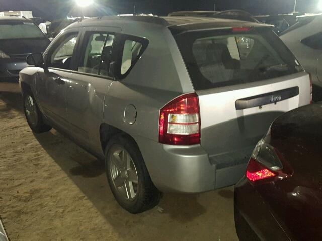 1J4FT47A99D230269 - 2009 JEEP COMPASS SP SILVER photo 3