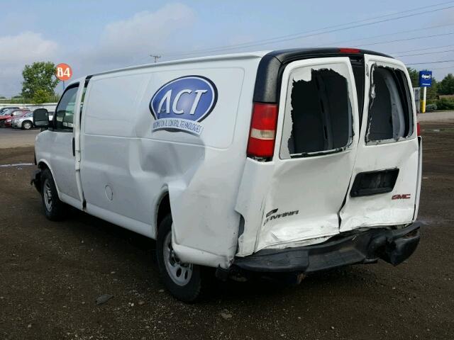 1GTFG15X091182534 - 2009 GMC SAVANA G15 WHITE photo 3