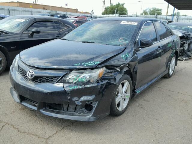 4T1BF1FK2CU195498 - 2012 TOYOTA CAMRY BASE BLACK photo 2