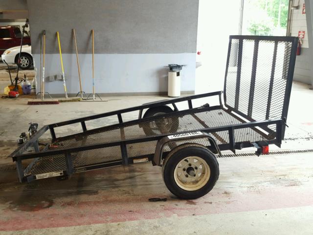 4YMBU0812HG002648 - 2011 UTILITY TRAILER BLACK photo 8