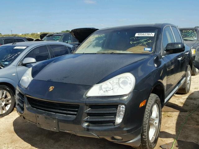 WP1AA29P78LA26715 - 2008 PORSCHE CAYENNE BLACK photo 2