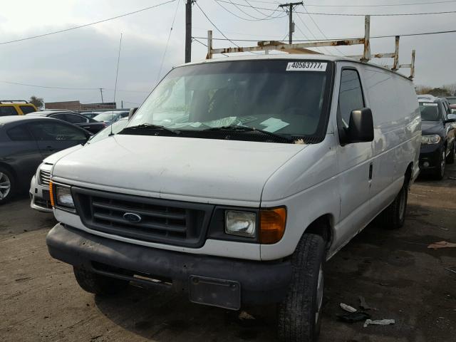 1FTSS34L14HA20497 - 2004 FORD ECONOLINE WHITE photo 2