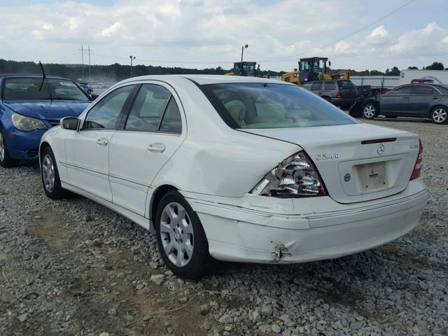 WDBRF81J05F603609 - 2005 MERCEDES-BENZ C 240 4MAT WHITE photo 3