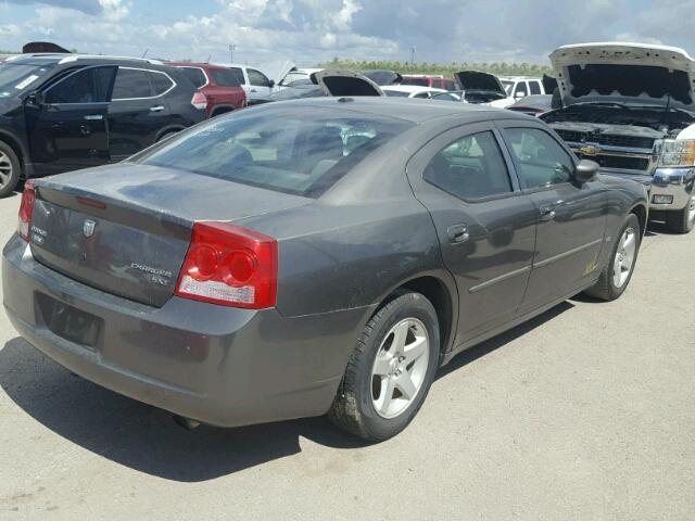 2B3CA3CV2AH202811 - 2010 DODGE CHARGER GRAY photo 4