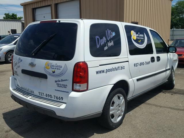 1GBDV13W78D210029 - 2008 CHEVROLET UPLANDER I 白色 照片 4