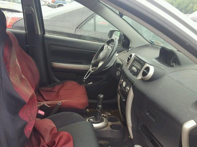 JTKKT624860152595 - 2006 TOYOTA SCION XA SILVER photo 5