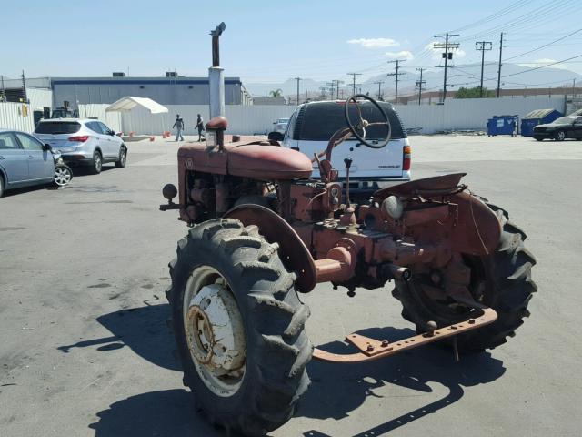 205572 - 1950 FORD TRACTOR RED photo 3