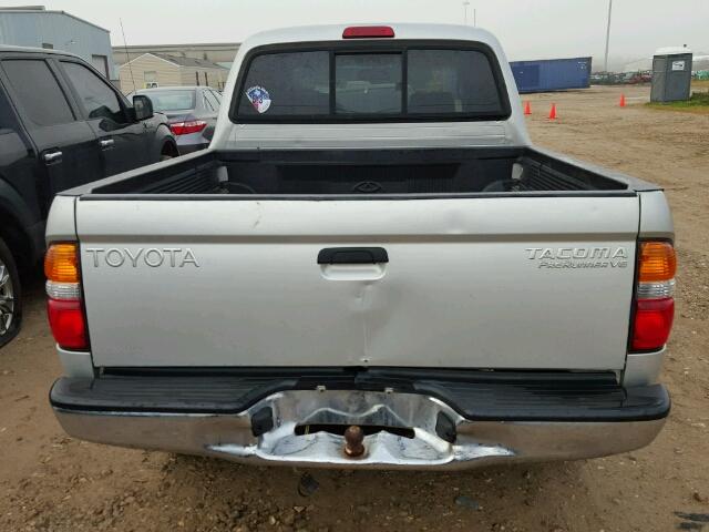 5TEGN92NX2Z131372 - 2002 TOYOTA TACOMA DOU SILVER photo 9