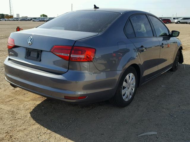 3VW2K7AJ3FM415058 - 2015 VOLKSWAGEN JETTA BASE Մոխրագույն լուսանկար 4