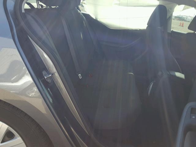 3VW2K7AJ3FM415058 - 2015 VOLKSWAGEN JETTA BASE Մոխրագույն լուսանկար 6