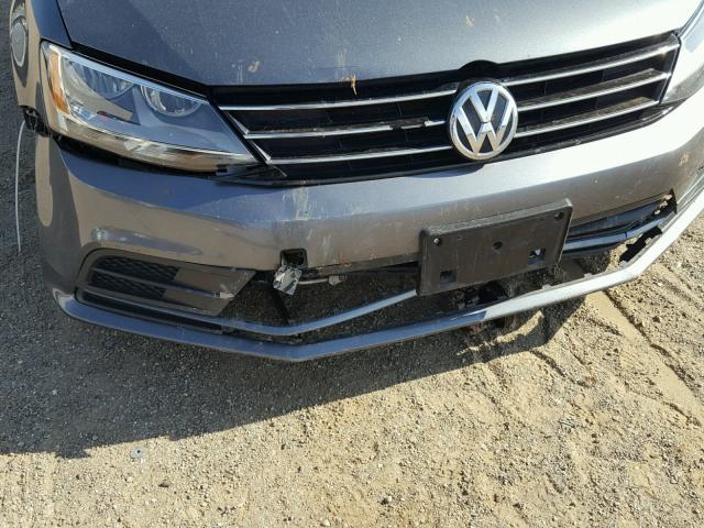 3VW2K7AJ3FM415058 - 2015 VOLKSWAGEN JETTA BASE Մոխրագույն լուսանկար 9