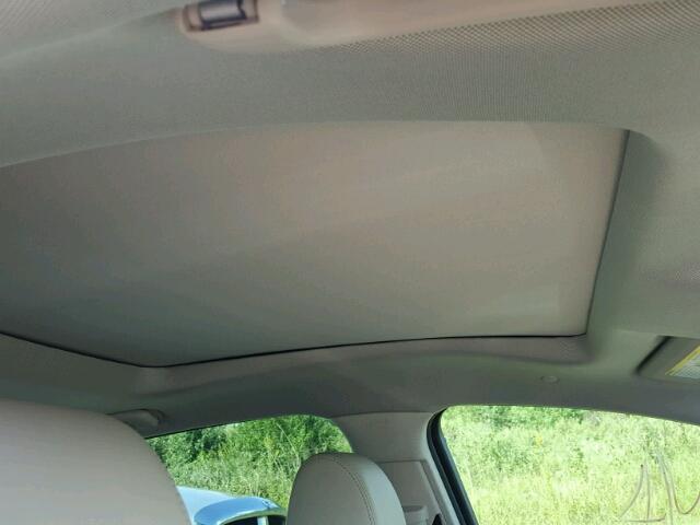 1G4ZS5SS5HU161487 - 2017 BUICK LACROSSE P WHITE photo 9