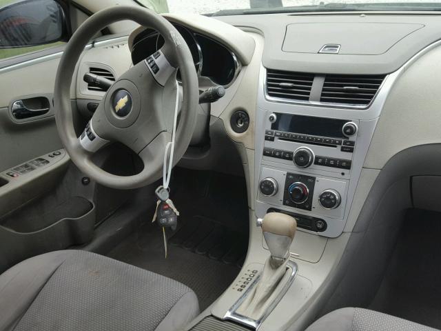 1G1ZB5EB7AF162854 - 2010 CHEVROLET MALIBU LS BLUE photo 9