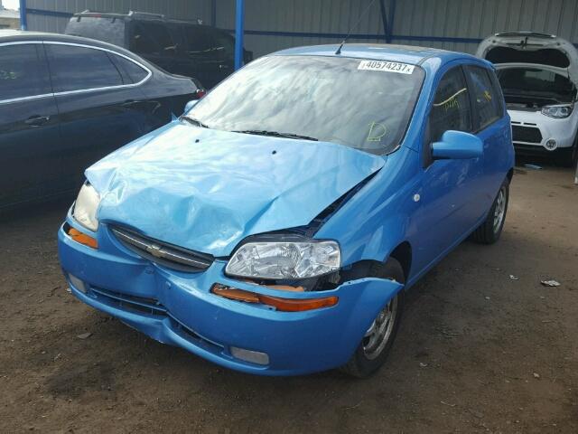 KL1TG66626B650413 - 2006 CHEVROLET AVEO LT BLUE photo 2