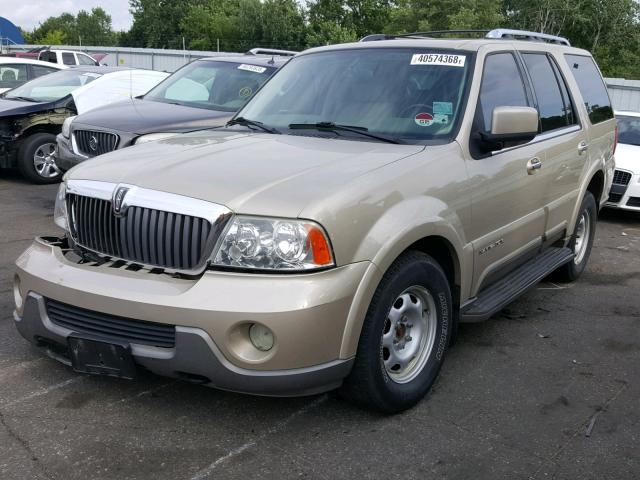 5LMFU28R64LJ07032 - 2004 LINCOLN NAVIGATOR TAN photo 2