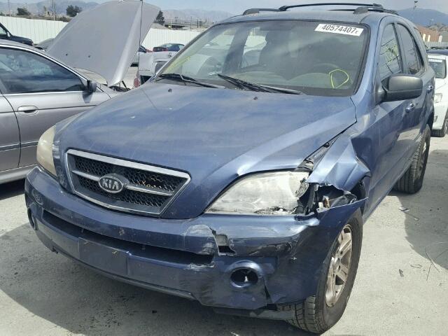 KNDJC733355412014 - 2005 KIA SORENTO EX BLUE photo 2