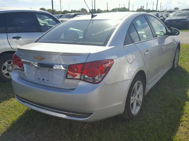 1G1PE5SB6E7165859 - 2014 CHEVROLET CRUZE SILVER photo 4