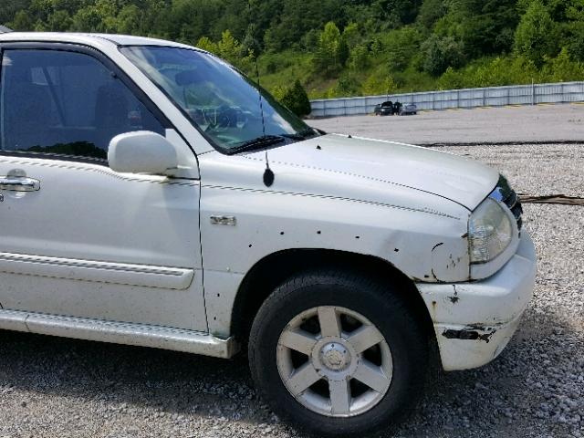 JS3TX92V734115666 - 2003 SUZUKI XL7 PLUS WHITE photo 9