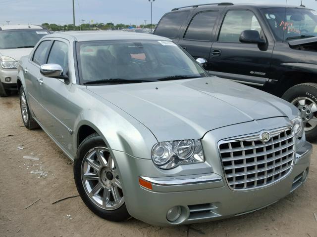 2C3KA63H56H439830 - 2006 CHRYSLER 300C CREAM photo 1