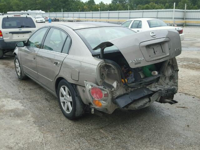 1N4AL11D32C158116 - 2002 NISSAN ALTIMA BAS GRAY photo 3