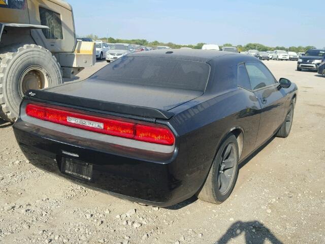 2B3LJ44V29H535624 - 2009 DODGE CHALLENGER BLACK photo 4