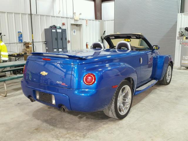 1GCES14H76B122650 - 2006 CHEVROLET SSR 蓝色 照片 4