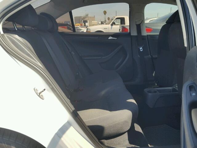 3VW2K7AJ6DM366323 - 2013 VOLKSWAGEN JETTA BASE Սպիտակ լուսանկար 6