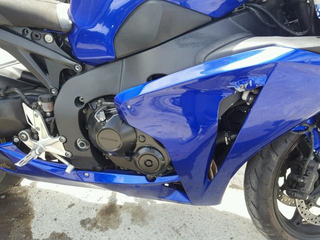 JH2SC5901AK200849 - 2010 HONDA CBR1000 RR BLUE photo 7