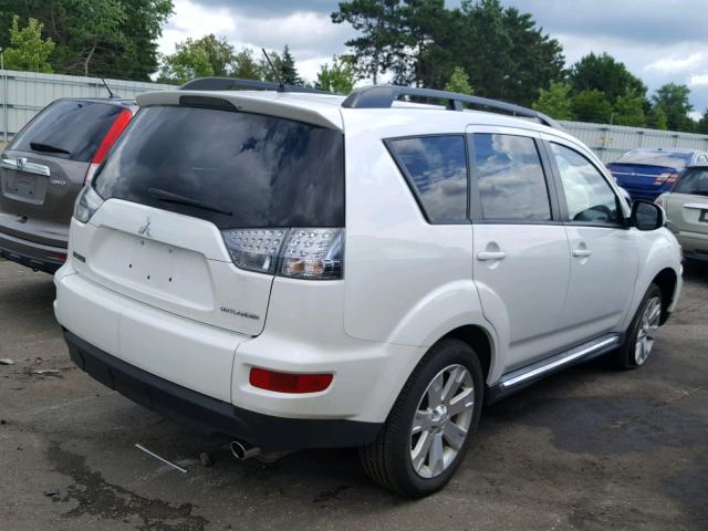 JA4AS3AWXDU016525 - 2013 MITSUBISHI OUTLANDER WHITE photo 4