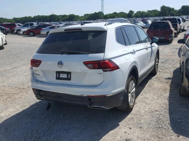 3VV3B7AX4JM091060 - 2018 VOLKSWAGEN TIGUAN SE Weiß Foto 4