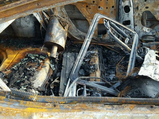 2G2WS522241114712 - 2004 PONTIAC GRAND PRIX Обгорілий фото 6