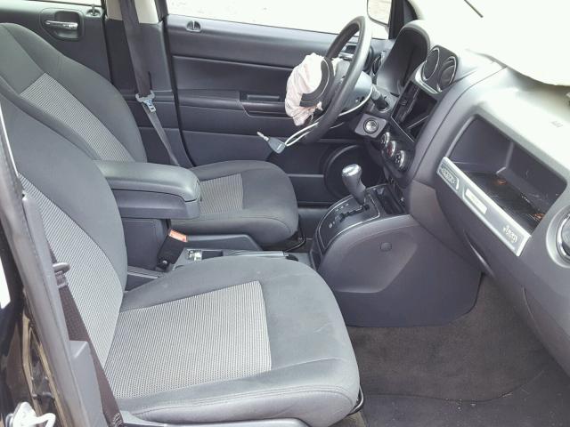 1C4NJDBBXED566451 - 2014 JEEP COMPASS SP 黑色 照片 5