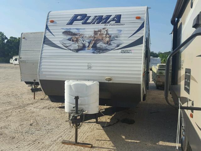 4X4TPUB20CP039269 - 2012 PUMA RV WHITE photo 2