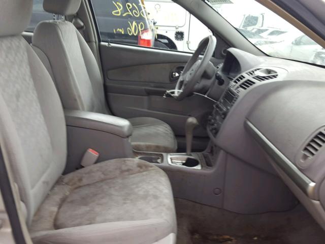 1G1ZT54855F321282 - 2005 CHEVROLET MALIBU LS SILVER photo 5