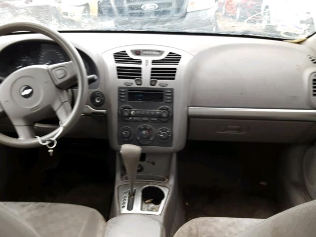 1G1ZT54855F321282 - 2005 CHEVROLET MALIBU LS SILVER photo 9