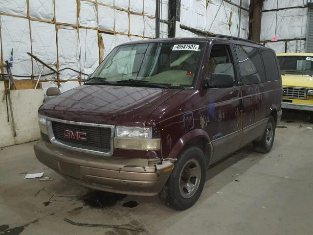 1GKDM19W81B505393 - 2001 GMC SAFARI MAROON photo 2